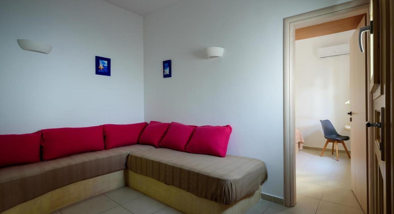Heart Of Oia - Private House With Jacuzzi Appartement Buitenkant foto