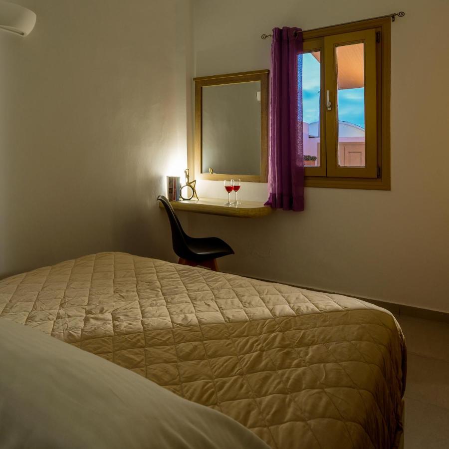 Heart Of Oia - Private House With Jacuzzi Appartement Buitenkant foto