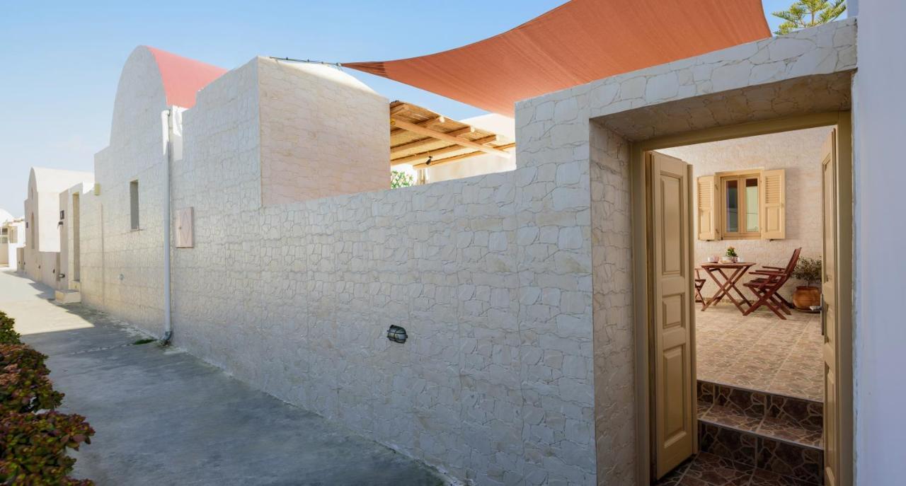 Heart Of Oia - Private House With Jacuzzi Appartement Buitenkant foto